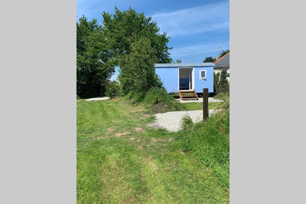 Apple Tree Hut Apartment Tenby Exterior photo